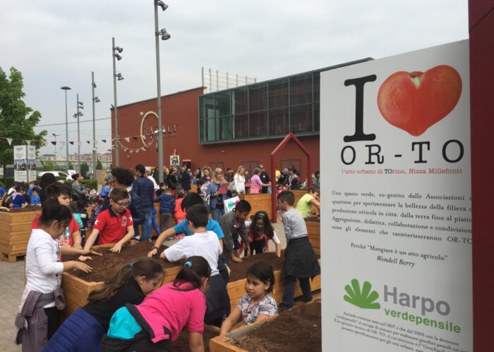 Torino: il piazzale di EATALY si colora di verde con OR-TO